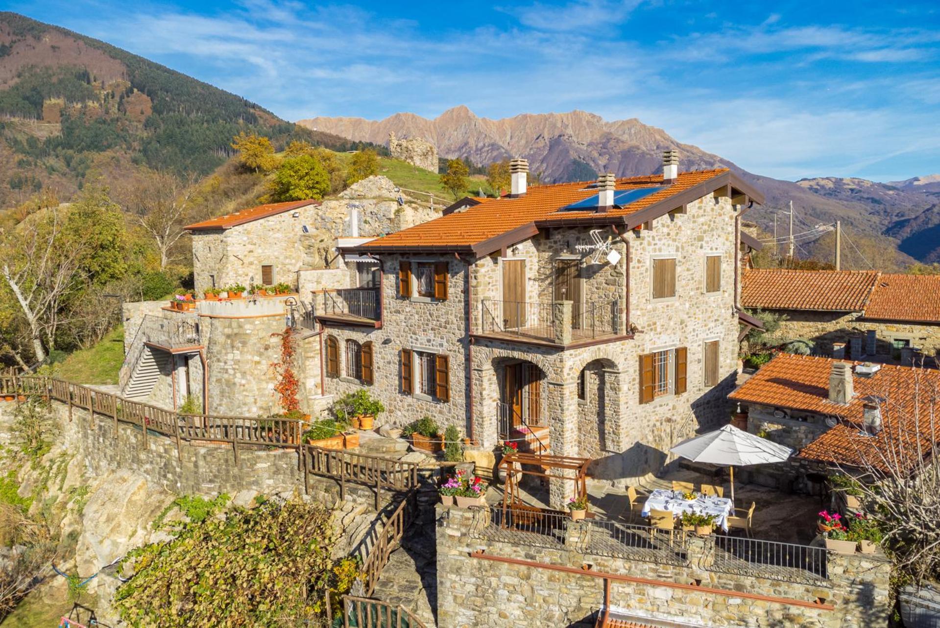 Vivi Luxury Country House Comano  ภายนอก รูปภาพ