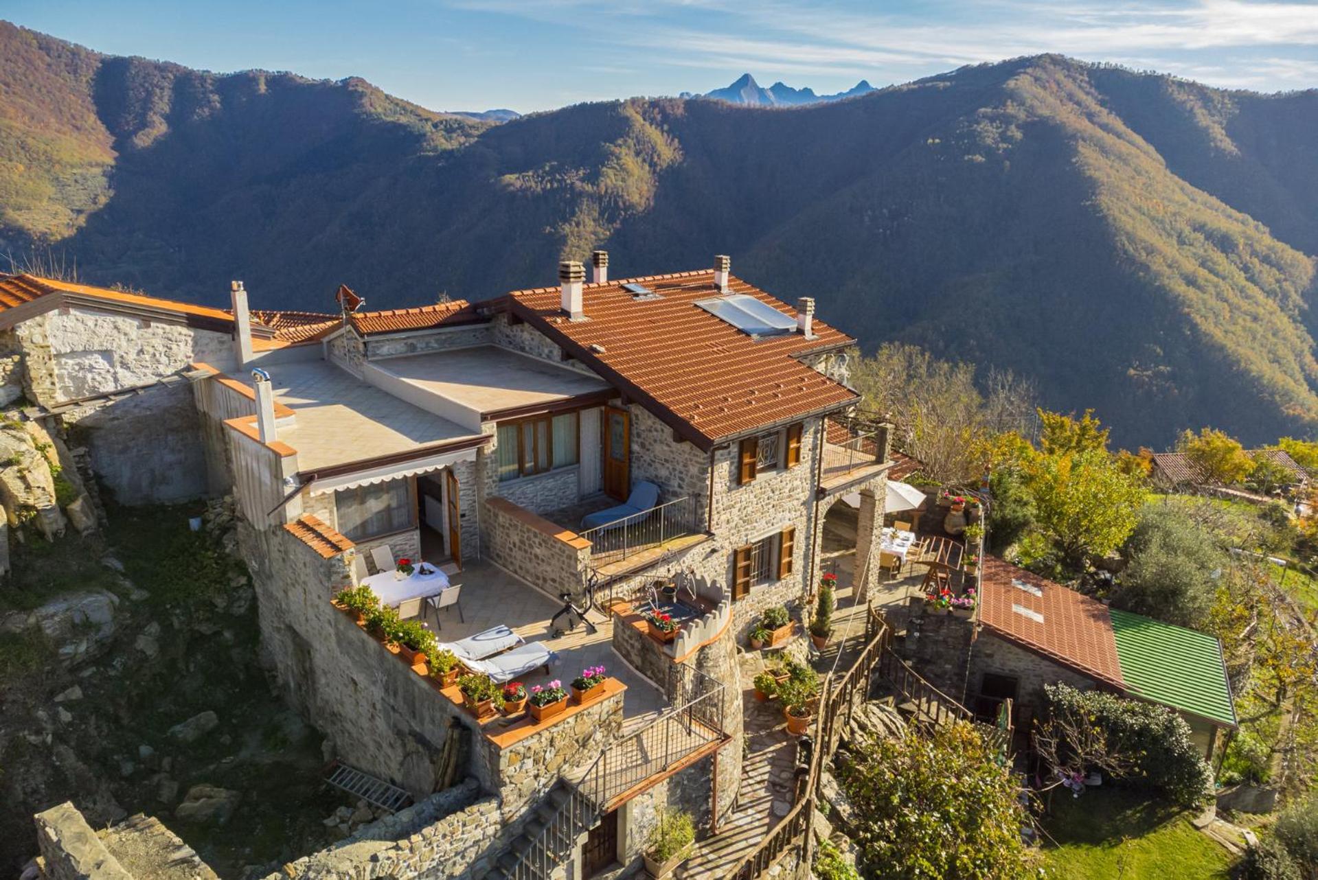 Vivi Luxury Country House Comano  ภายนอก รูปภาพ