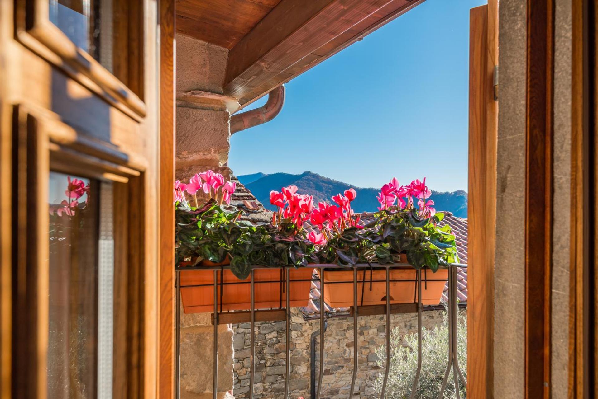 Vivi Luxury Country House Comano  ภายนอก รูปภาพ